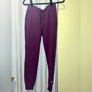 Lululemon joggers